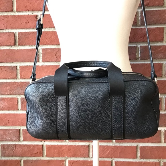 Victor Alfaro Handbags - VICTOR ALFARO BLACK DUFFLE LEATHER CROSSBODY BAG